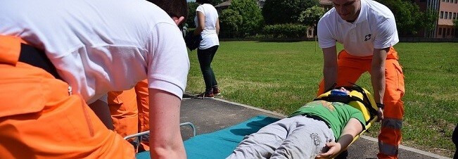 Přehledný návod, jak postupovat při pracovním úrazu. Co musí zaměstnavatel a zaměstnanec udělat