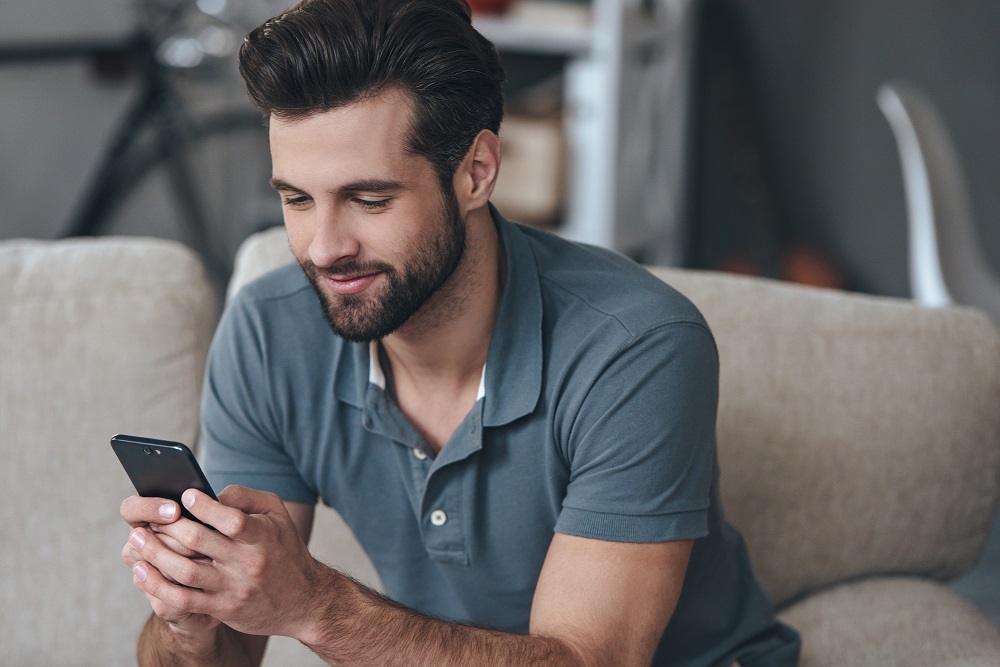 Víte, co to je B2E? Seznamte se s novou webovou aplikací ERP systému Vario, která umožní online komunikaci mezi zaměstnancem a mzdovou účetní.