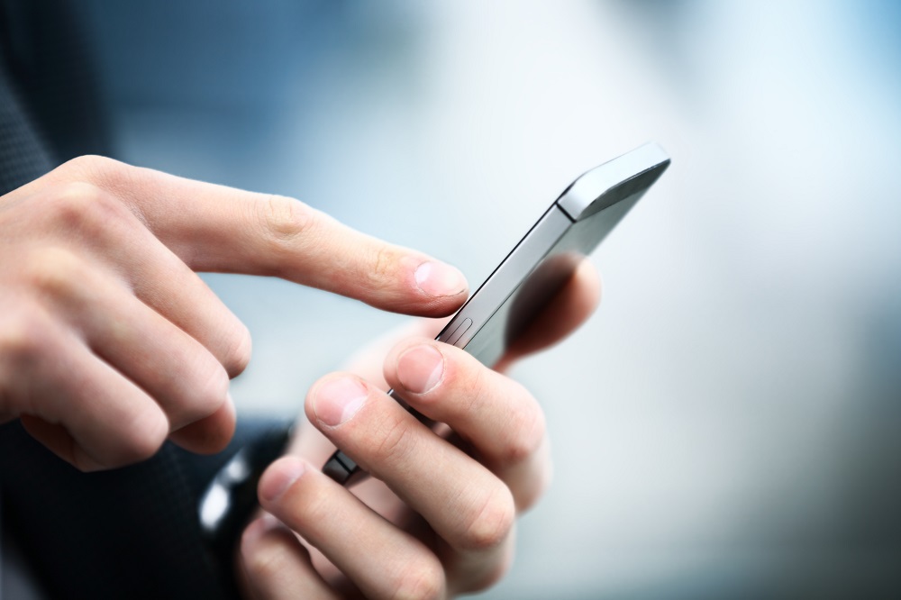 Proč si zaměstnanci oblíbí zaměstnanecký portál? Zjistěte, jak portál B2E zjednodušuje práci s mzdovou a personální agendou online.