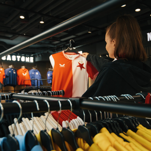 SK Slavia Praha představuje revoluční fanshop. V jeho jádru je systém Vario